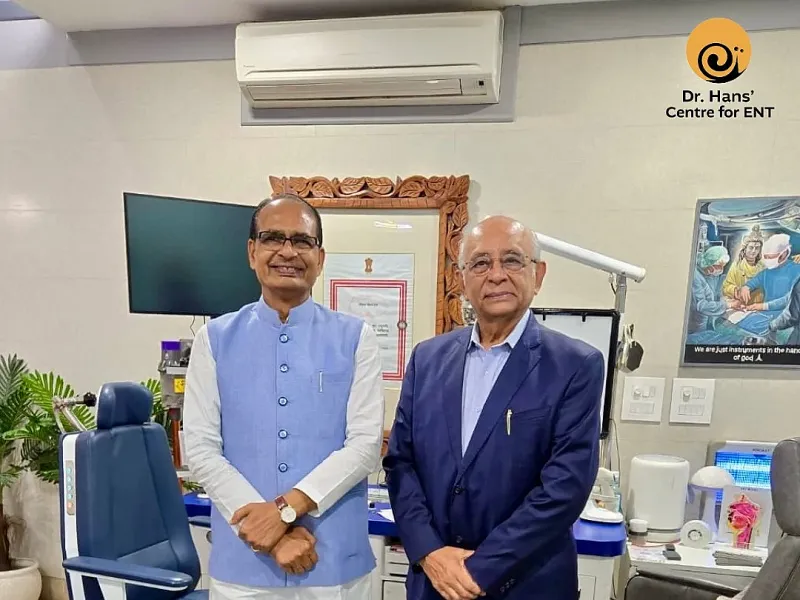 It was an honour to welcome Shri Shivraj Singh Chouhan, Hon'ble Minister of Agriculture and Farmers Welfare of India, to Dr. Hans’ Centre for ENT for a consultation with Dr. J. M. Hans.