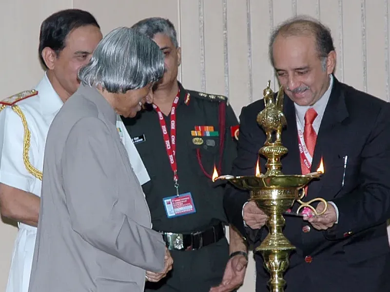 Dr. Hans with Hon'ble President Dr. Abdul Kalam during Inauguration of 3rd CIGI